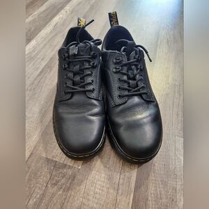 Dr. Martens Black Leather Shoes Size 10